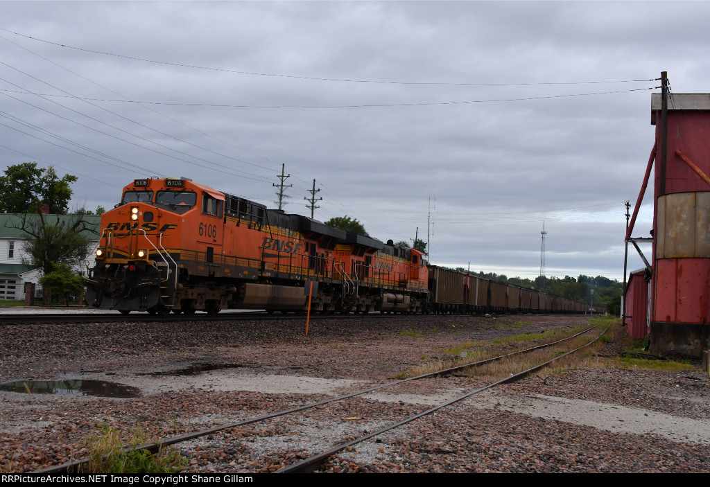 BNSF 6106